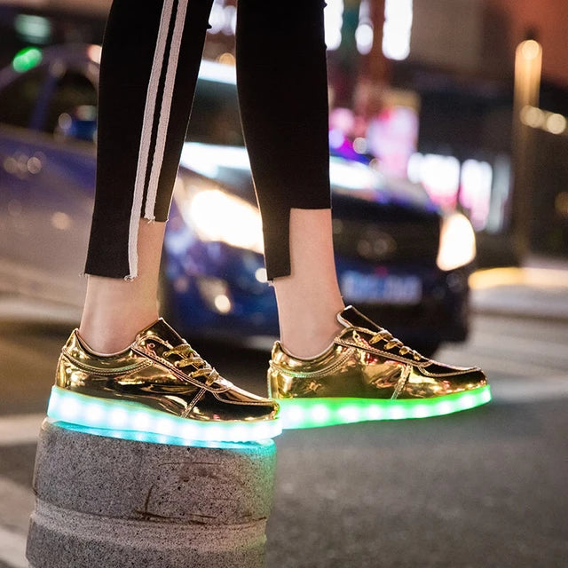 Usb Rechargeable Luminous with Lights for Women Men LED Shoes with Lighted up sole Adults lady Arrow diagram Silvery